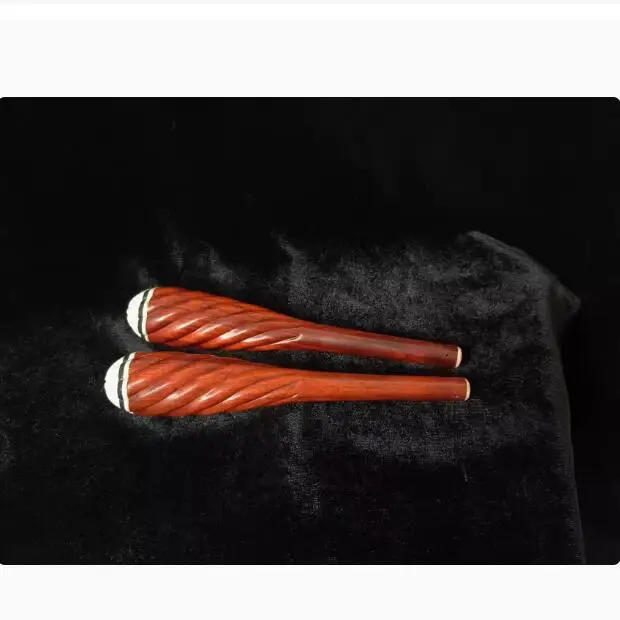 

Одна пара аксессуаров Erhu Redwood, оси