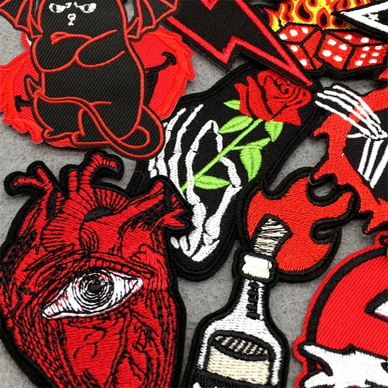 25 개/몫 레드 유령 자 수 패치 펑크 옷 스티커 DIY 아이언 의류에 대 한 패치 Appliques 자 켓 청바지 줄무늬