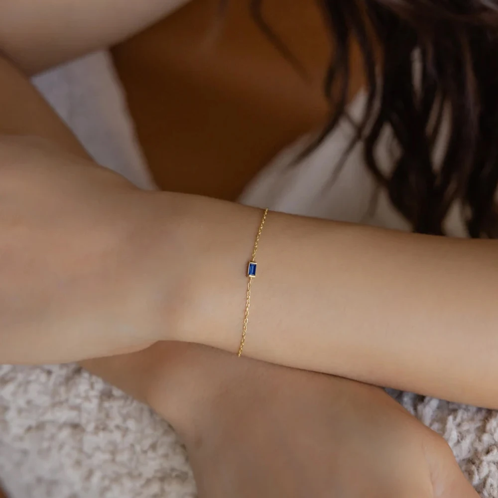 Damen-Armband, Edelstahl, quadratisch, Geburtsstein-Armband, funkelnder, hochwertiger Strass-Armreif, Valentinstag-Schmuck, Geschenk – Detail 3