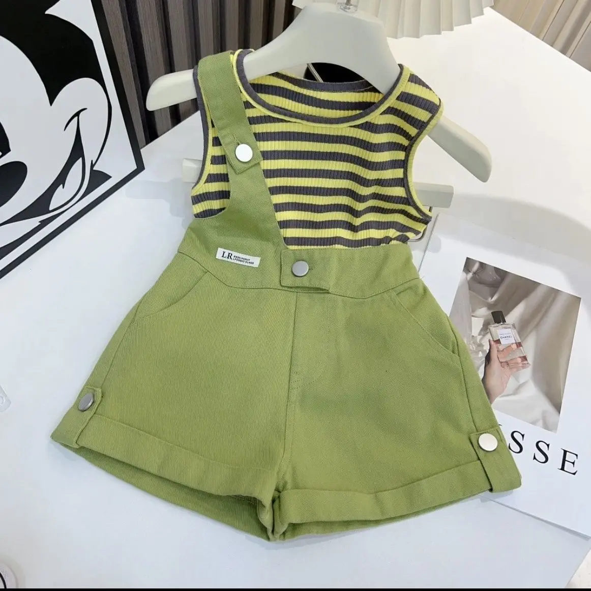 

Girls' Summer Strap Set Short Sleeve Striped Top+Shorts Fashionable Cute Middle and Big Children's Casual Sports Children's Wear