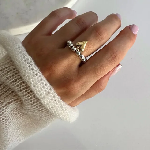 Vintage Originality Handwork String of Beads Elastic Rope Love Heart Pendant Rings for Women CCB Round Bead Rings Jewelry Gifts