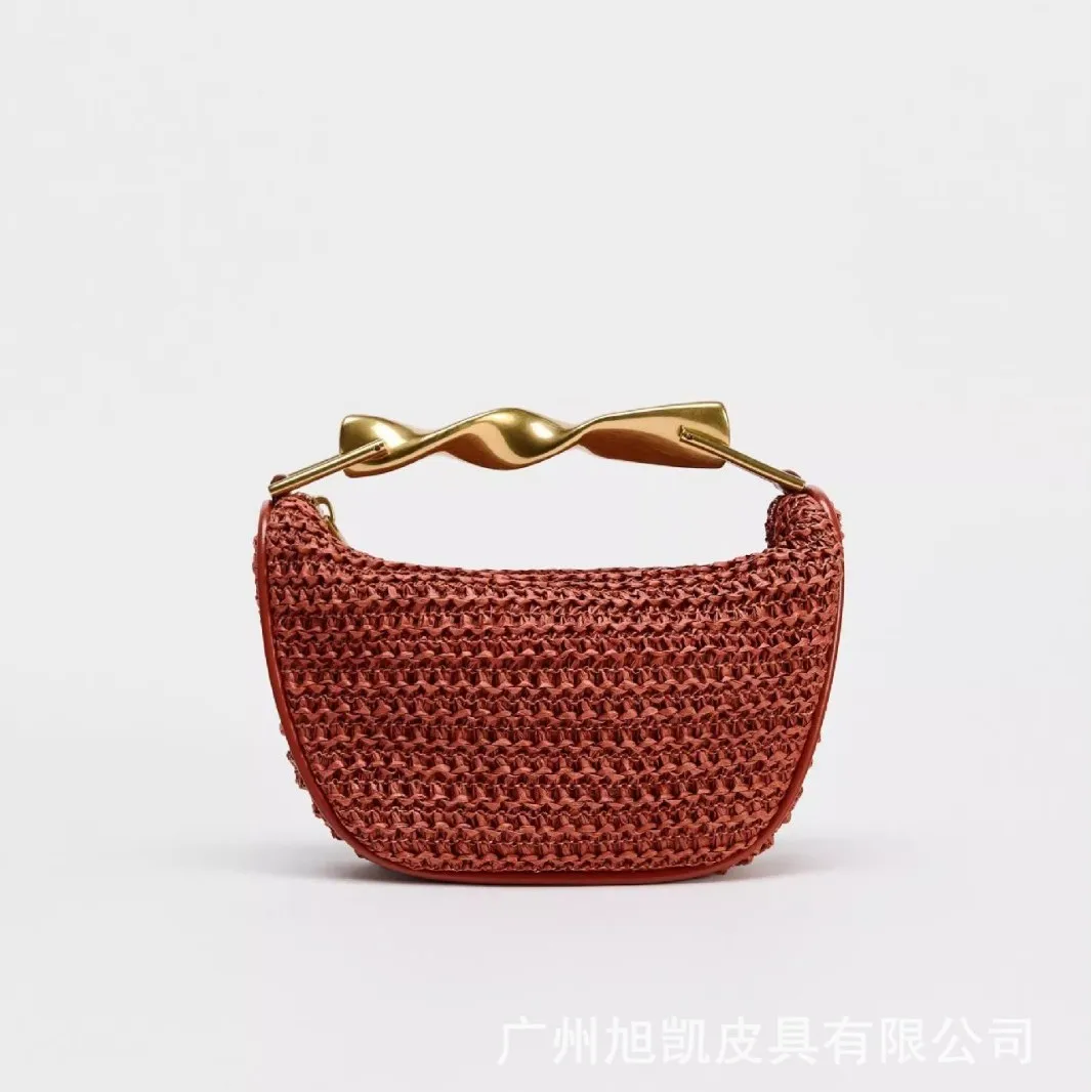Summer Rattan Half-Moon Beach Straw Shoulder Bags Women's Straw Bucket Bag Purse Woven Straw Handbags Casual Tote Crossbody Bag