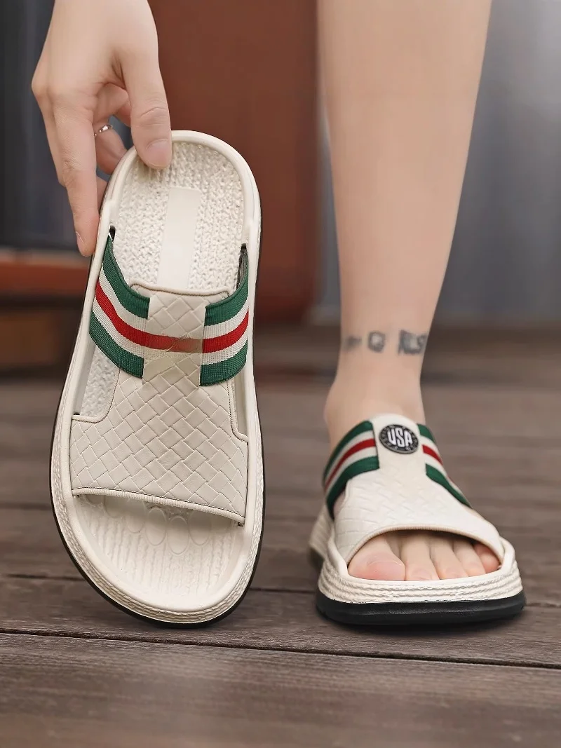 Men's Beach Sandals Summer Outdoor Wear Anti-Slip Deodorant Soft Bot Water-Resistant Driving Special Use Two-Purpose Slippers