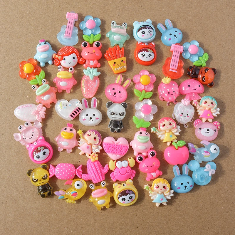 15pcs 믹스 귀여운 동물 꽃 플랫 백 수지 카보숑 장식품 소녀를위한 DIY 스크랩북 헤어핀 브로치 생일 선물
