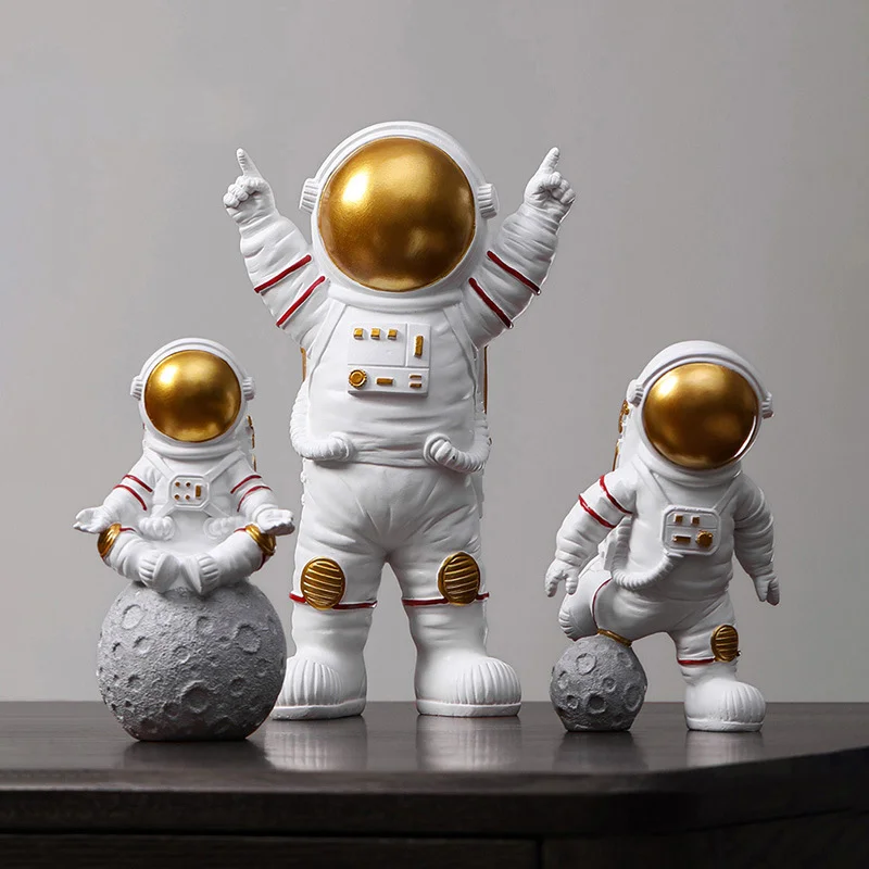 3Pcs Resin Astronaut Figure Statue Figurine Spaceman Sculpture Educational Toy Desktop Home Decoration Astronaut Model Kids Gift