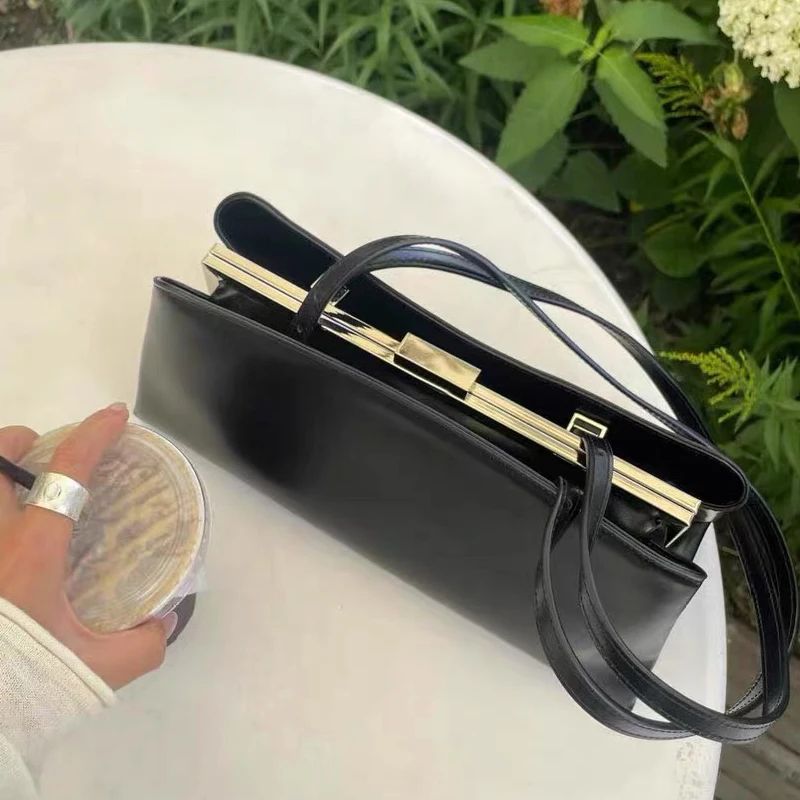 Long Clutch Bag With Adjustable Shoulder Strap Luxury Design Clip Handbag Purses For Ladies Exquisite Multi-layered Evening Bag 6