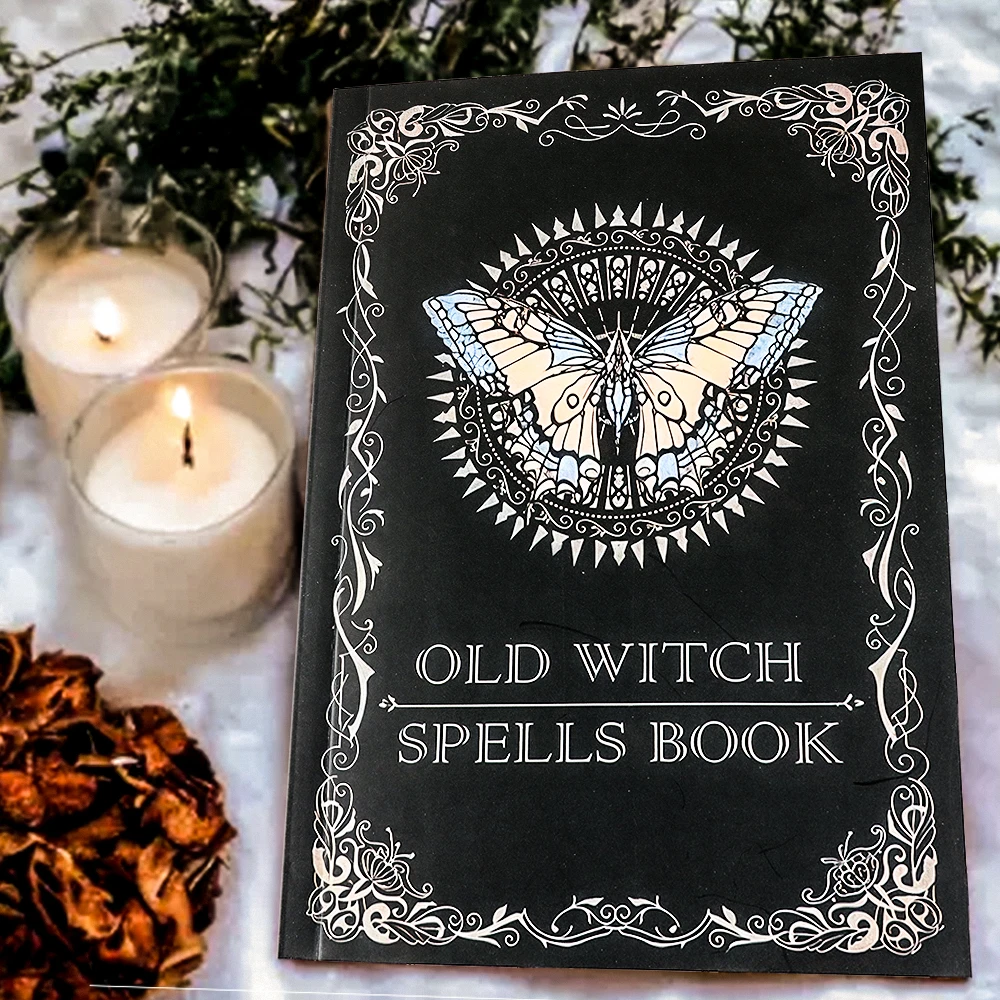1pcs Ancient Magic Book with 32 Independent Pages for Wizards