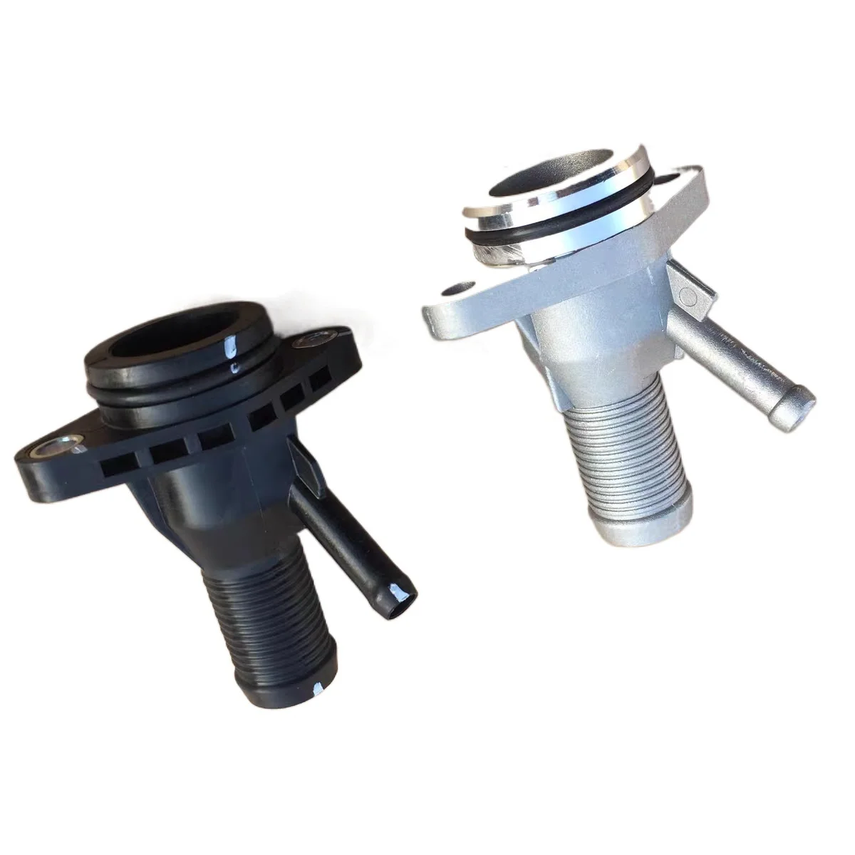Engine Heater Hot Water Pipe Outlet Port 1003400XEC05 for GWM Haval H6 H7 H8 H9 VV7 F5 F7 4C20 2.0T
