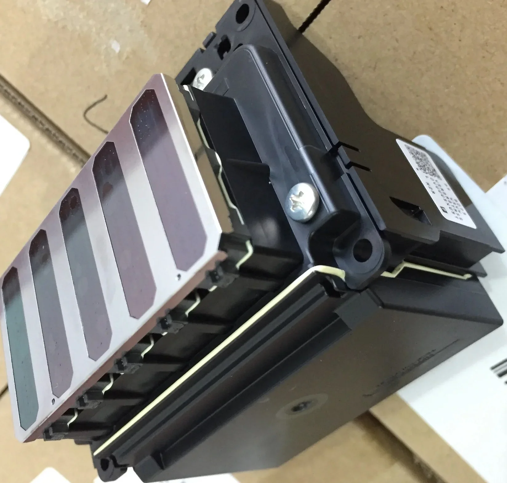 

printhead is suitable for EPSON SC-T3000 T5000 T7000 T3070 T5070 T7070 T3200 T5200 T7200 T3070 FA10000 FA10030 printhead