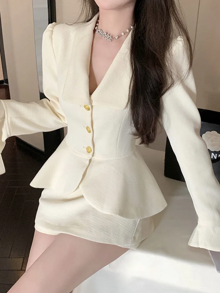 

French Small Fragrance Two Piece Set Women Flare Sleeve Coat + Short Suits Korean Elegant Fashion OL 2 Piece Pant Sets Spring