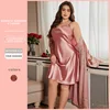 حجم كبير 3XL 4XL 5XL المرأة نايتي و رداء مجموعة مثير ثوب النوم طباعة طويلة البشكير الحمالة فستان النوم فضفاض الحرير الجليد ملابس المنزل