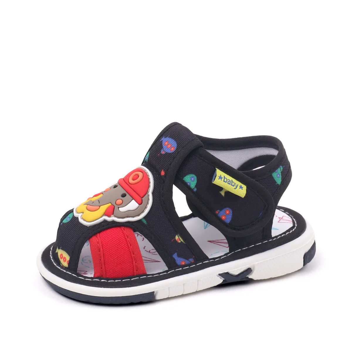 2025 verano caliente nuevo diseño y alta calidad bebés y niñas primeros caminan zapatos para niños al aire libre en interiores con chirriantes