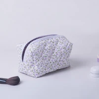 Storage Organizer Floral Puffy Quilted Makeup Bag Flower Printed Cosmetic Pouch Large Travel Cosmetic Bag Makeup Accessory 6