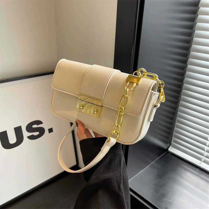 High Sense Small Ladies 2024 New Pure Color All-Matching Shoulder Messenger Chain Leisure Fashionable Small Square Bag