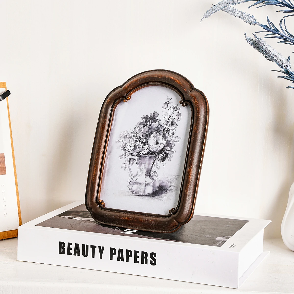 Photo Frame 1PC multi-color curved door decoration frame resin material simple decorative ornaments bedroom desk photo decoration