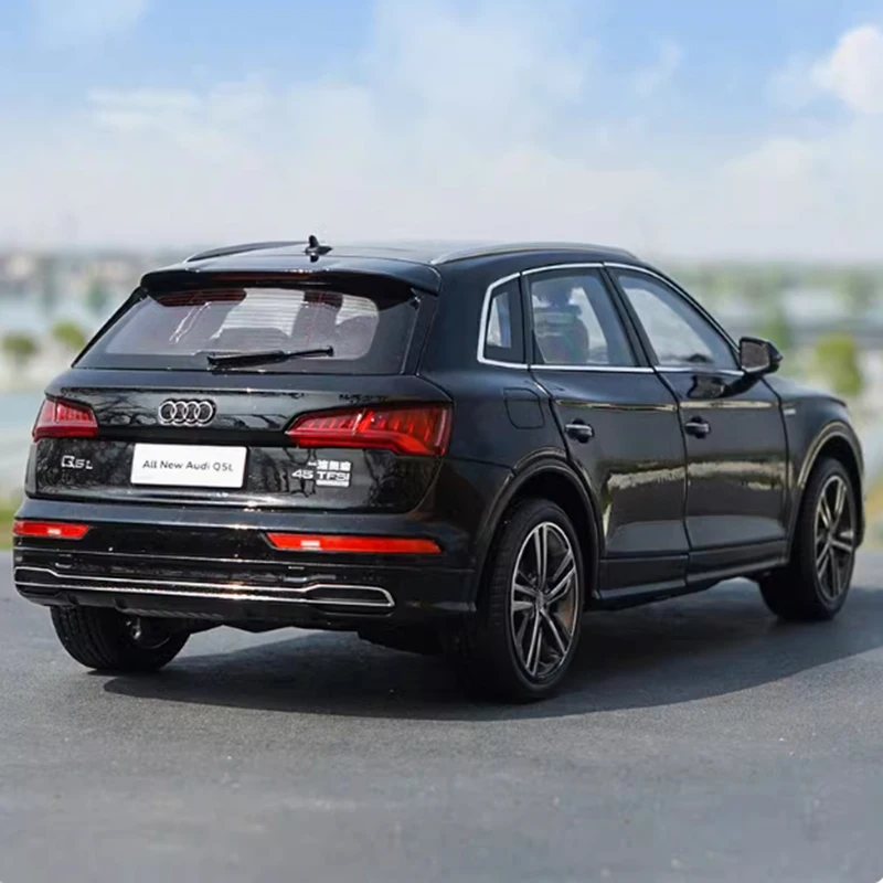 Diecast Original 1:18 Scale FAW AUDI Q5L new Q5 2018 SUV