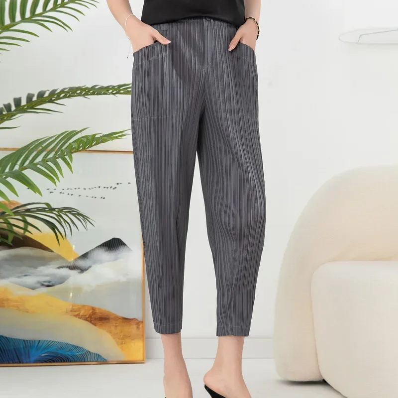 Miyake Casual All-Matching Skinny Pants Women's Fashion Commute Elastic Waist Loose Pleated Cropped Pants 2023 Spring Summer New