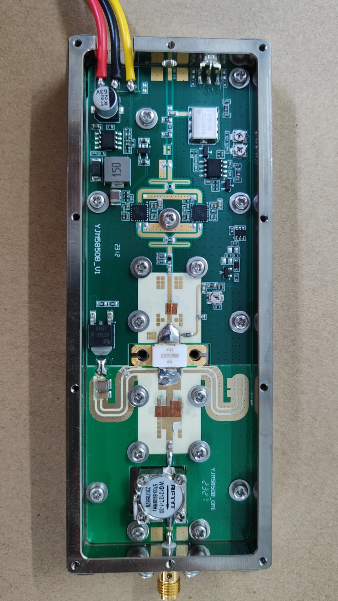 SZHUASHI-YJM5850B High Power Sweep Signal Source, 5.8GHz, 50W, 47dBm, WiFi Shielding, All New