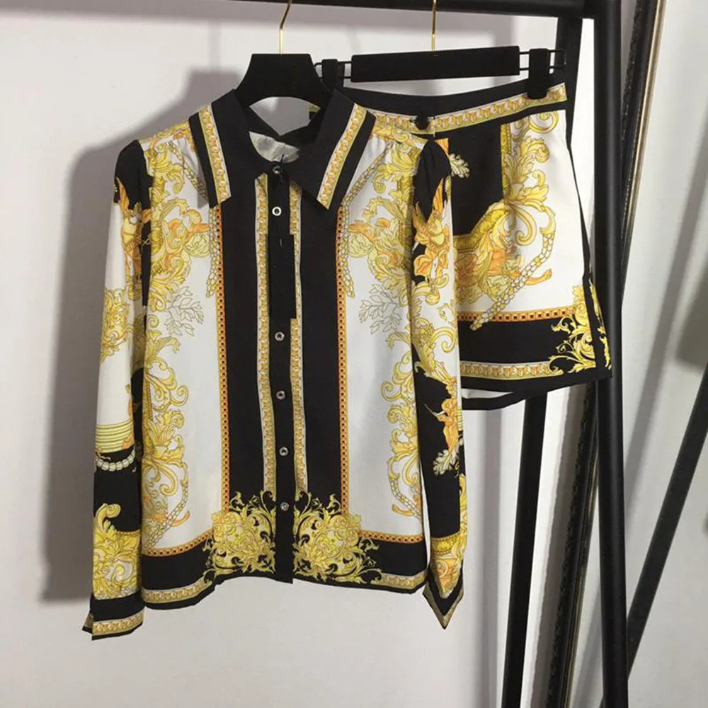 

Spring Chic Women's Vintage Shirts + Retro Print Shorts Two Piece Set B861