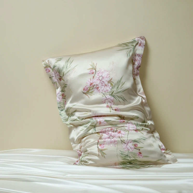 Luxurious 100% Natural Mulberry Silk Pillowcase - Premium 22MM for Hair & Skin Health with Eco-Friendly Oeko-Tex Certification