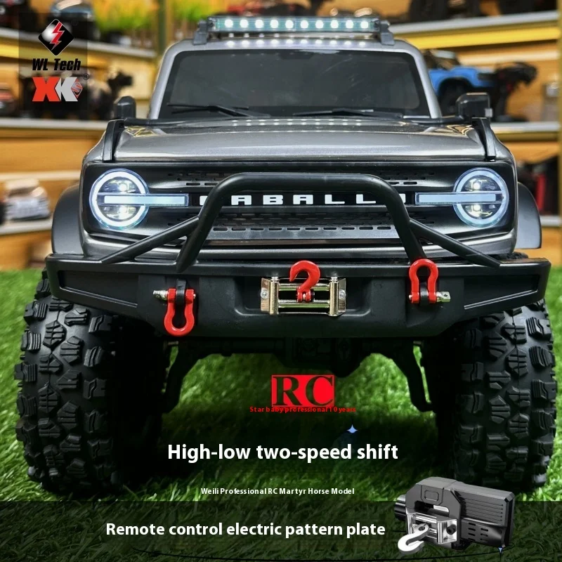 Wltoy 104020 1/10 Full Scale Rc Four Wheel Drive Off Road Climbing Vehicle Winch Differential Lock Lcd Transmitter 3