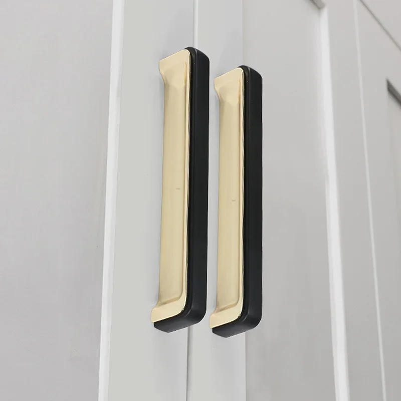 Light Luxury Modern Zinc Alloy Kitchen Handle Cabinet Knobs and Handles Fashion Drawer Knobs Pulls Furniture Handle Hardware