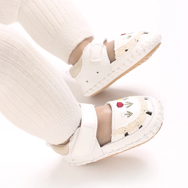 【Exclusive Online Deals】 VALEN SINA Embroidered Flowers Toddler First Walker Baby Crib Baby Summer Sandals Infant Girl Shoes Rubber Soft Sole Non-Slip.