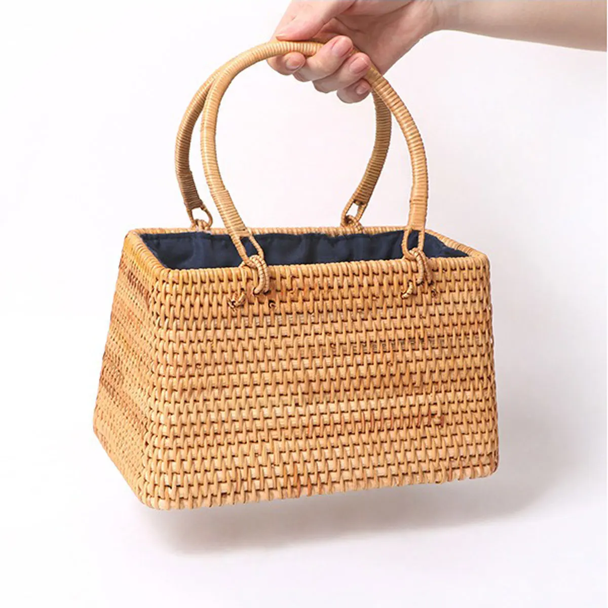 1pcs 9.8/11inch Autumn Rattan Handbag Forest Style Retro Literary Woven Basket Beach Bag Square Rattan Woven Bag Picnic Basket 3