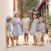 Collection AP Barcelone Bleue : Robe brodée pour filles, ensemble assorti pour la famille (frères et sœurs), ensemble à carreaux pour garçons, haut en tricot 1