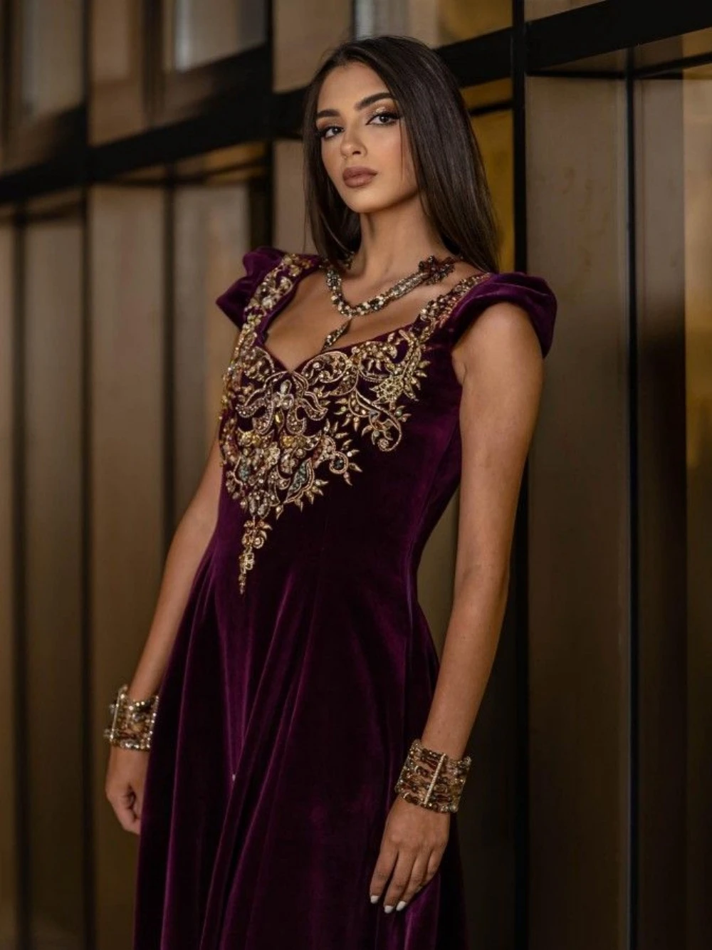 Casual Kaftan V-neck Evening Dresses Velvet Party A-line Bridal Dress Vintage Crystals Floor-length Gown Robe De Mariée