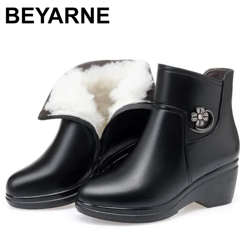 

2024 Winter Boots Women Genuine Leather Big Size Mother Wedge Boot Black Platform Boots Thick Wool Ankle Boots Women