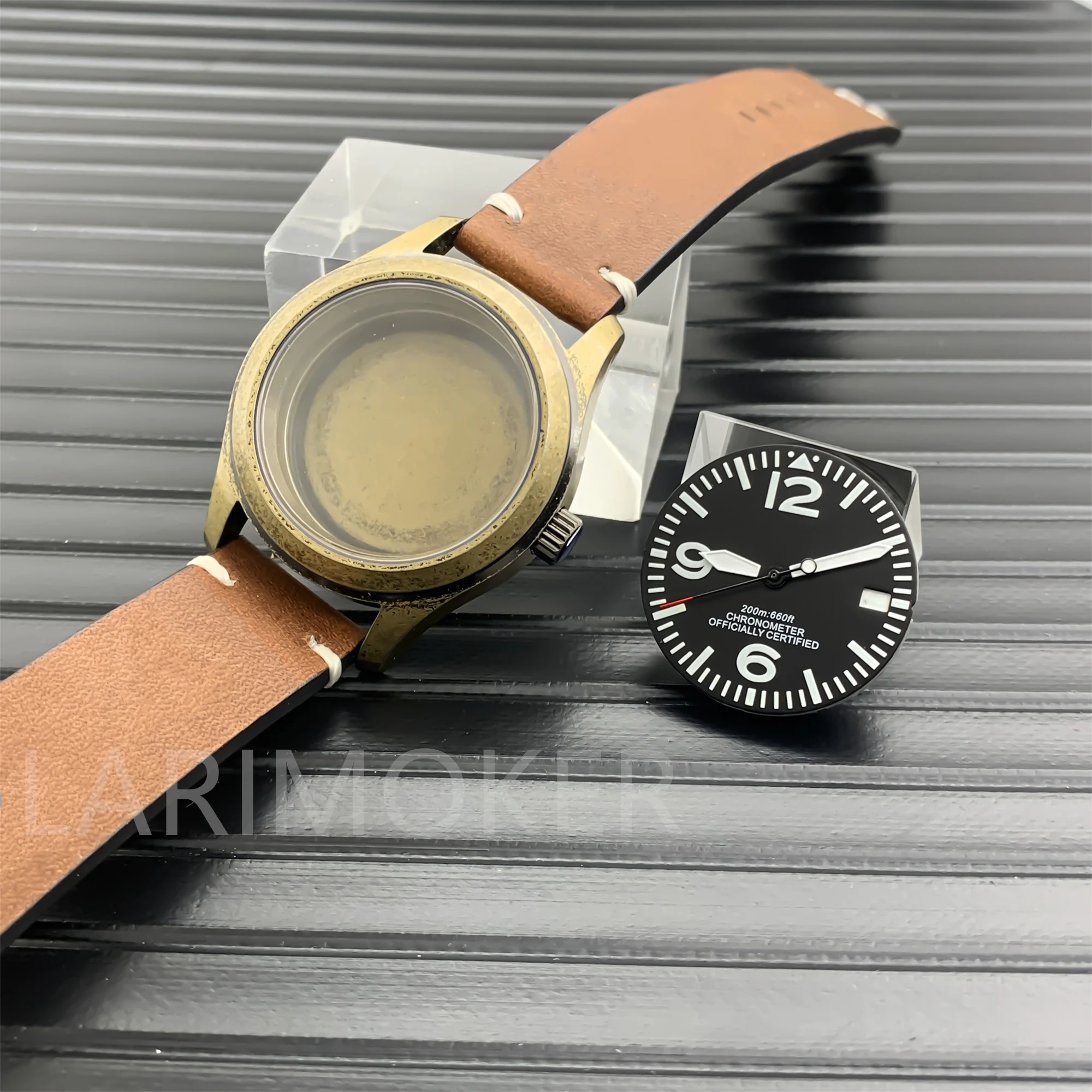 Bronze Pilot Case with Glow-in-the-Dark Dial & Rubber Strap