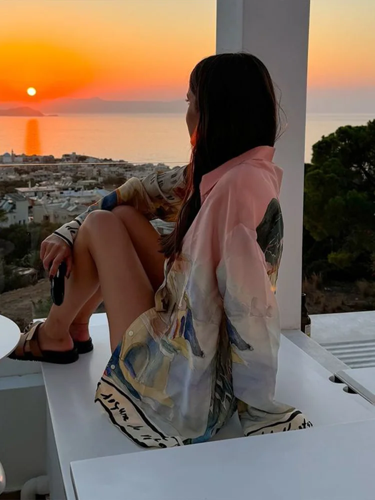 Fashion Printed 2 Piece Set Loose Lapel Button Long Sleeved Shirt Elastic Waist Shorts Suit 2025 Summer Autumn Beach Lady Set 5