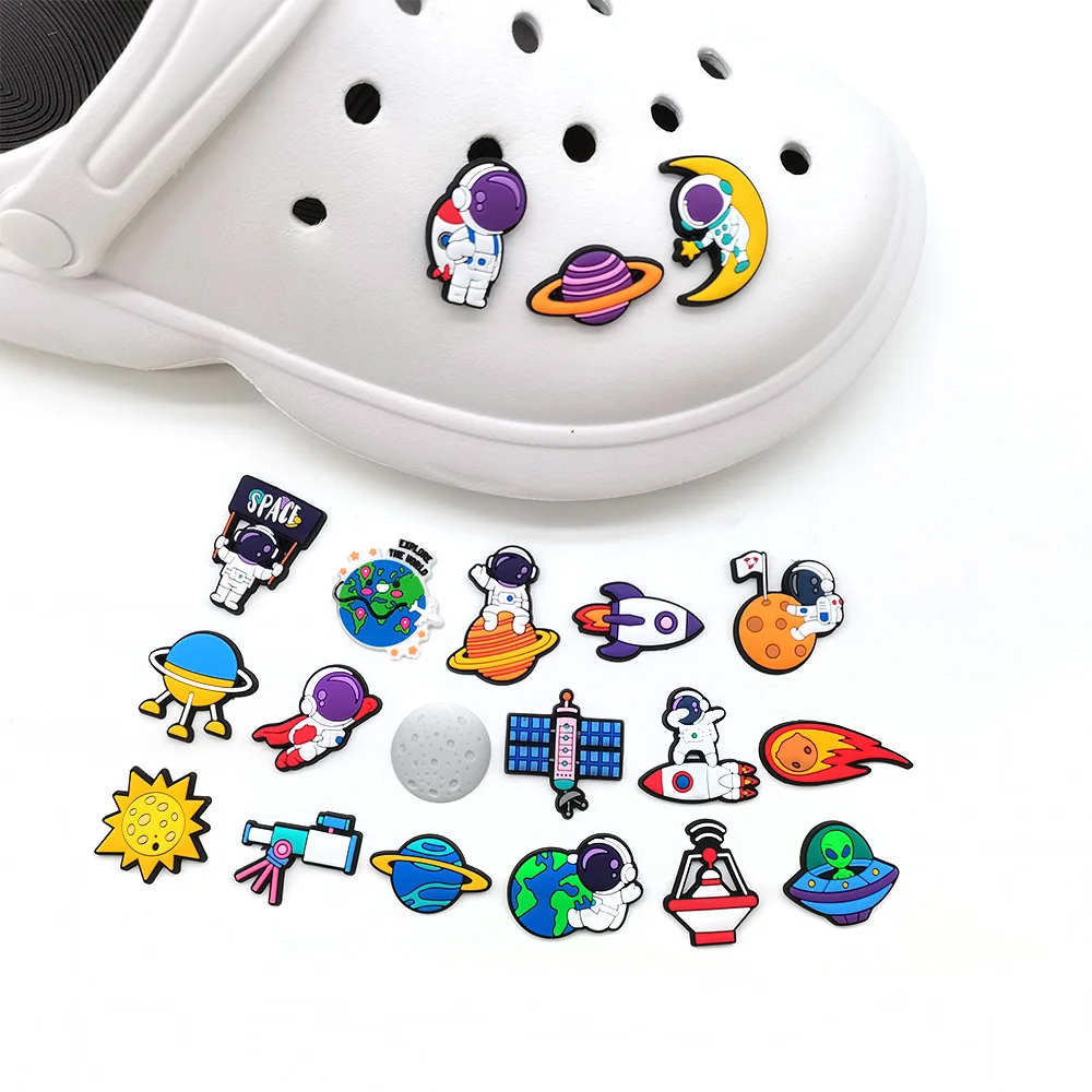 PVC Spacecraft Astronaut Shoes Charms for Crocs DIY Badge Clogs Kids Decoration Jeans Shoe Accessories X-mas 1Pcs