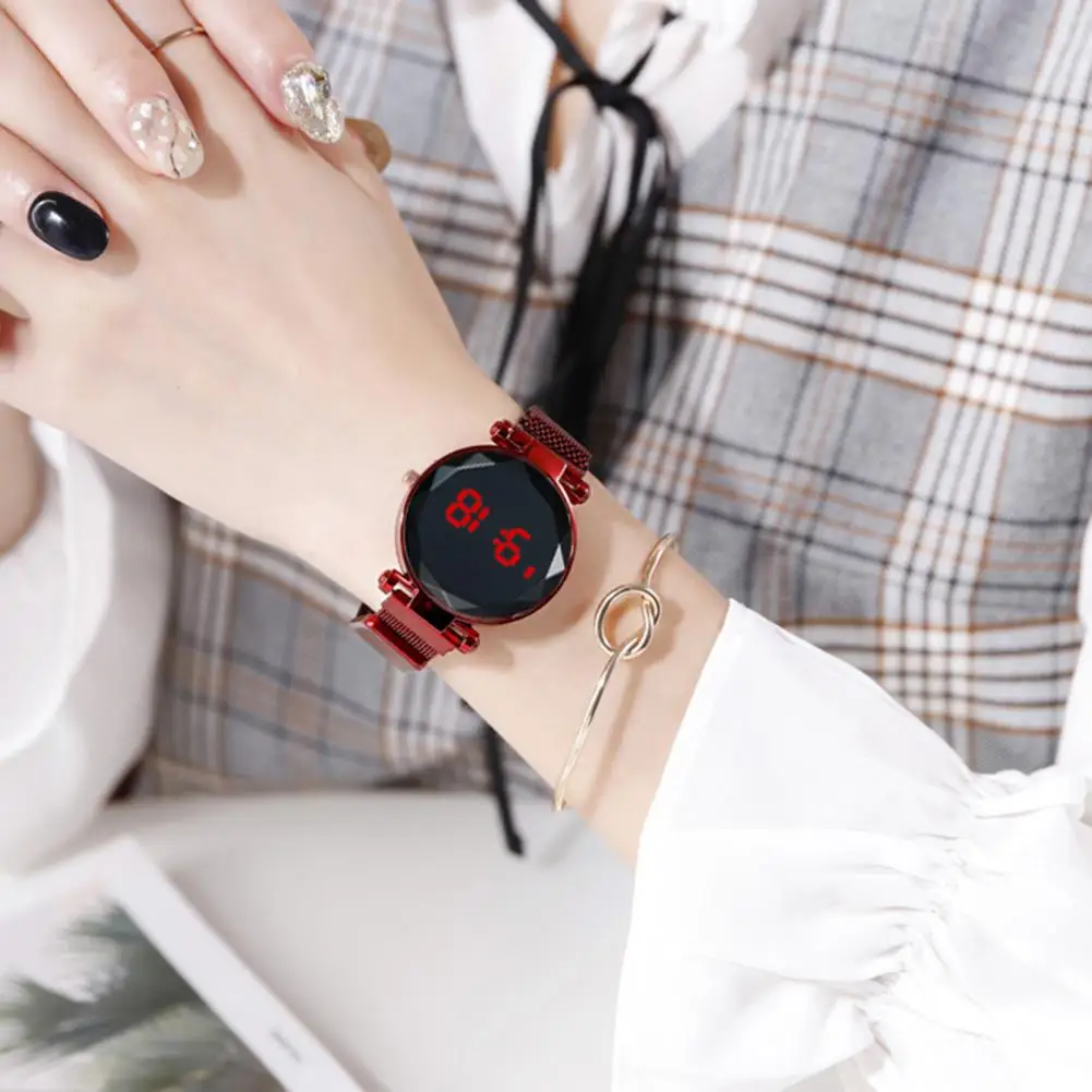 Timepiece  Universal Office Lady Digital Watch Scratch-resistant Lady Wristwatch Round Dial   for Daily Use