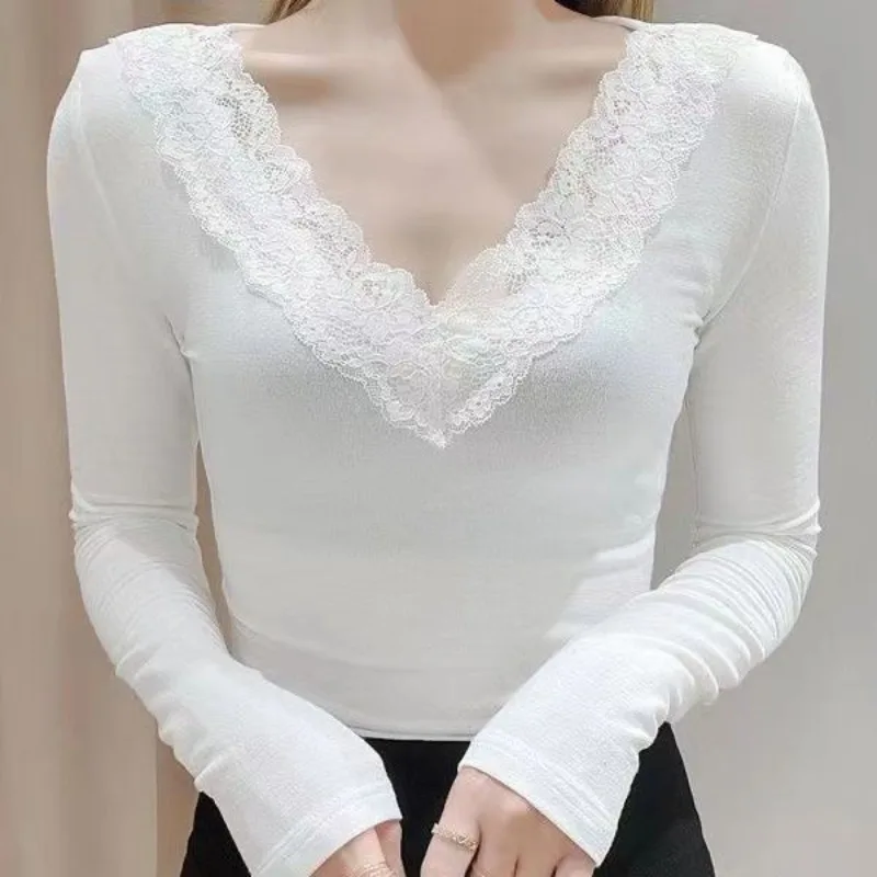 

Autumn and Winter Women's Solid V-Neck Cotton Liner Long Sleeve Lace Slim Underlay Basic Fashion Sexy Korean Office Lady Tops