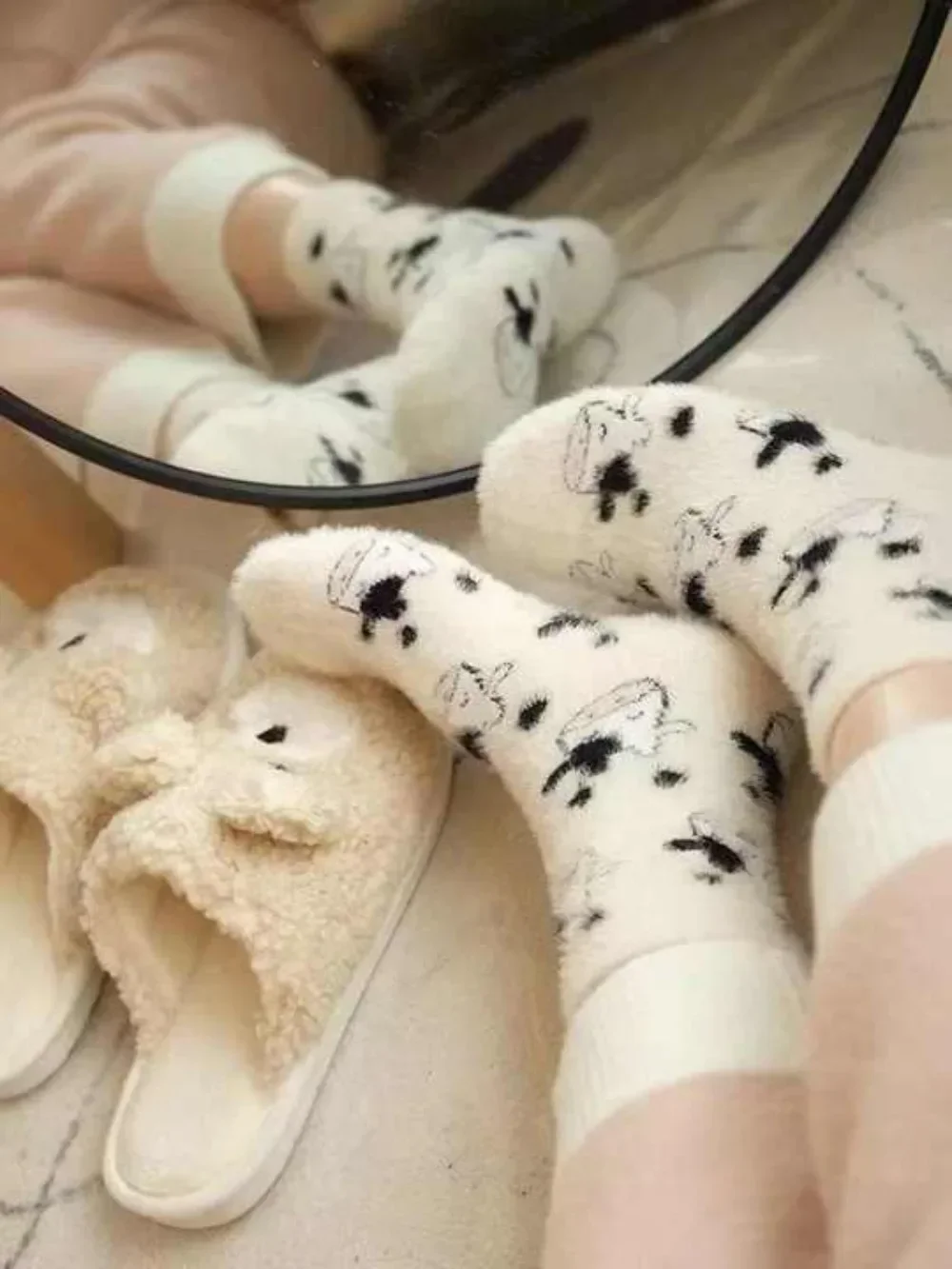 Womens Socks Winter Socks 20Pairs Autumn and Winter Warm Thickened Socks Women Thickened Mink Velvet Warm Cow Spots Home Socks Cute Floor