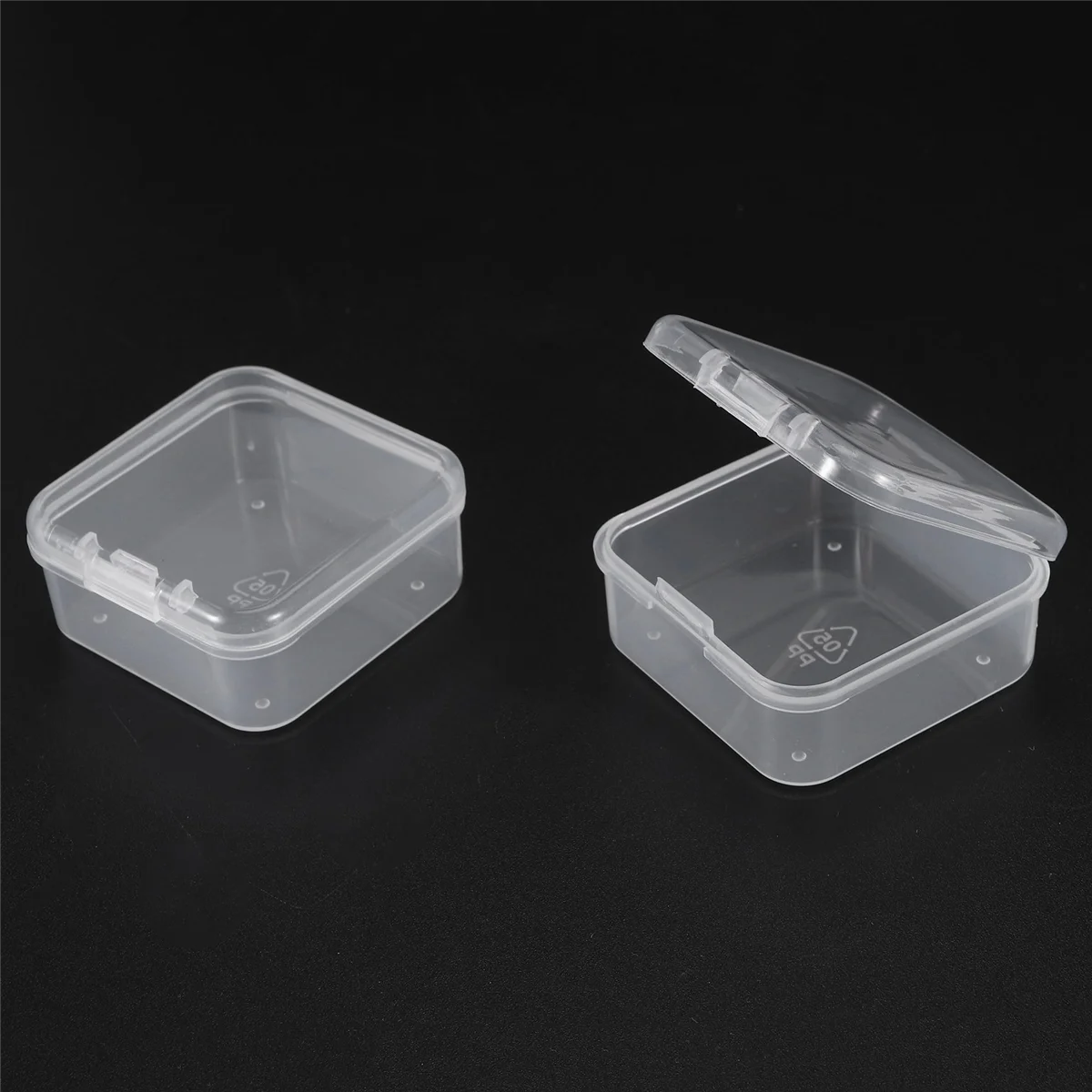 Rcybeo 16 Pcs Mini Plastic Containers Boxes with Lids, 4.5x3.4 Inches Clear  Small Storage Box for Collecting Small Items, Beads, Jewelry, Crafts