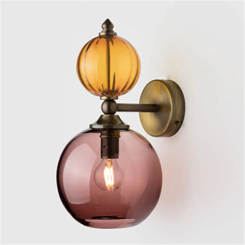 Elegant Wall Lamp Design
