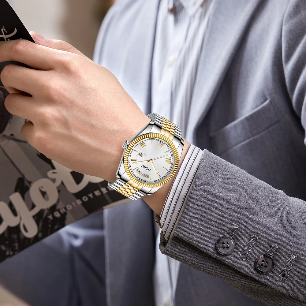 Premium Stainless Steel Luxury Quartz Waterproof Date Wristwatch
