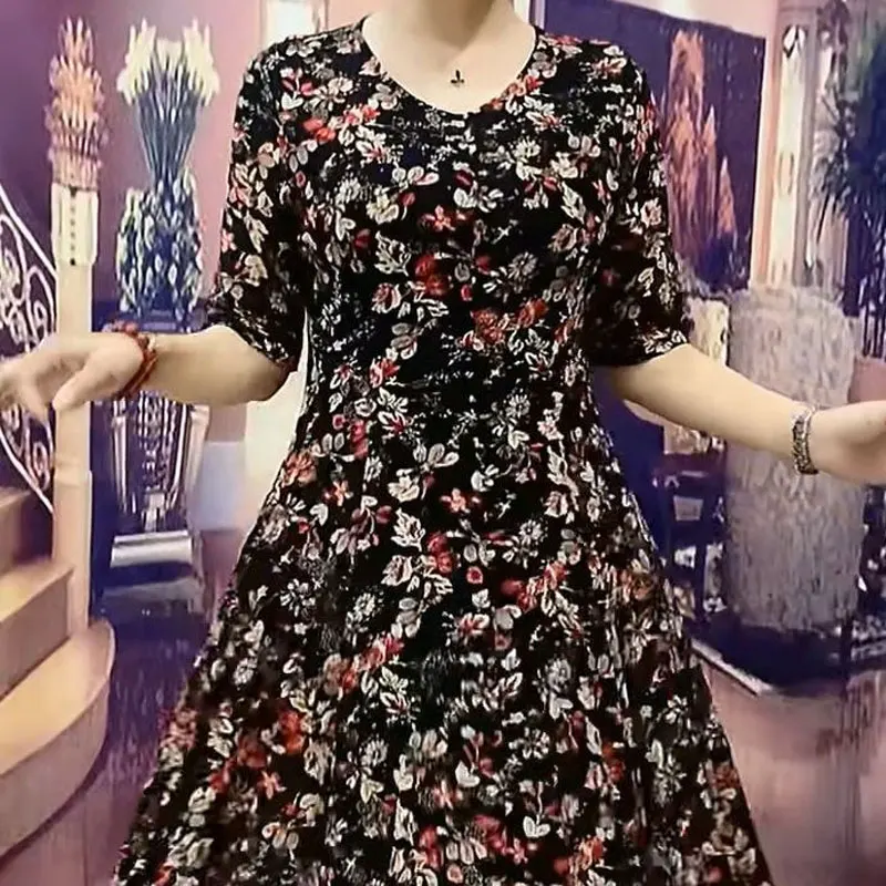 Vintage Floral V-Neck A-Line Dress - Women's Casual Summer Half Sleeve