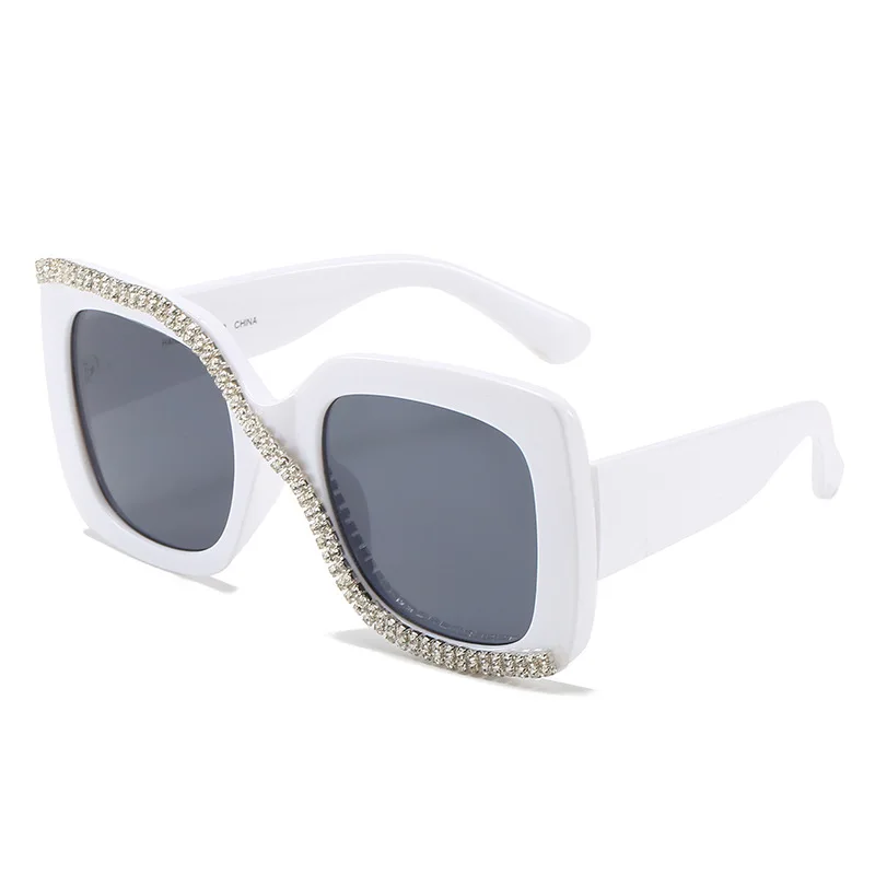 Fashion Diamond Designer Square Sunglasses For Women Men Retro Oversized Frame Ins Trending Ladies Luxury Sun Glasses UV400 Eyeg 7