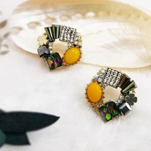 

Renya Korean Square Splicing Stud Earring Handmade Glass Bead Baroque Pearl Statement Earrings for Women Jewelry Accessories
