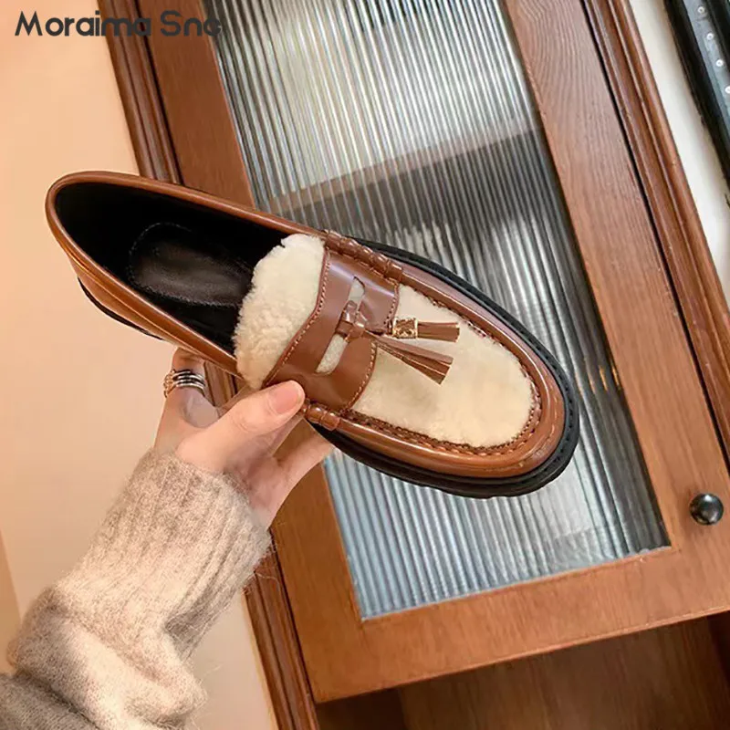 

Brown Tassel Furry Platform Loafers Round Toe Thick Mid-Heel Leather Shoes Shallow Slip-Ons Casual and Fashionable Women's Shoes