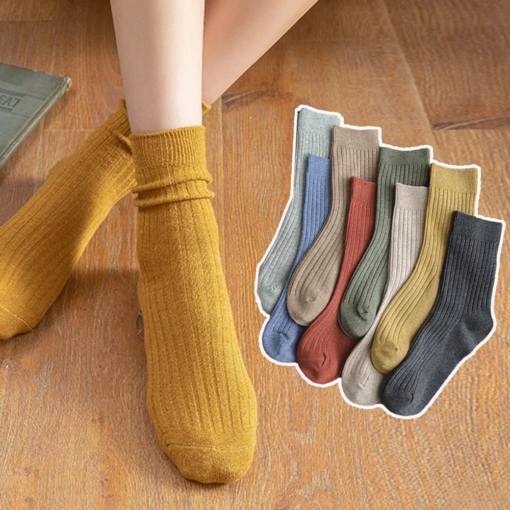 

Unisex Mid Tube Socks Retro Versatile Casual Solid Stripe Autumn And Winter Sports Comfortable Simple Pure Cotton Socks