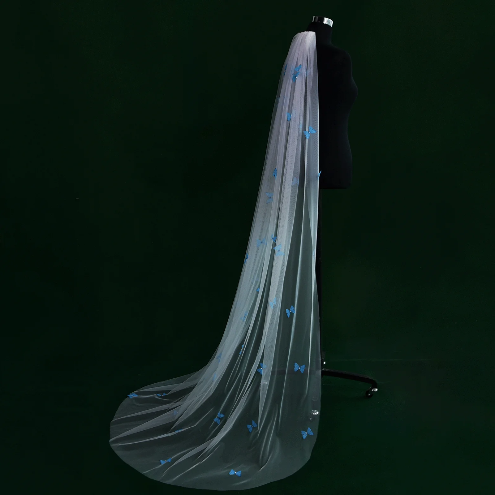 MMQ M110 Cathedral Wedding Veil With 3D Blue Butterfly Mesh 1Tier Tulle with Hair Comb For Makeup Production Photos Bridal Show