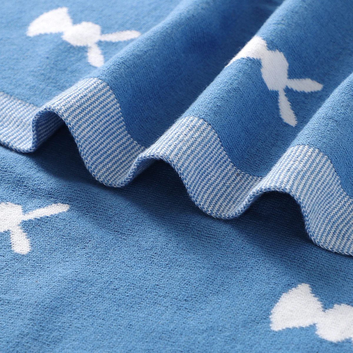 �� ��ư ��Ʈ ���,  ħ��, ���� Ŀ��, �̺�, , �ҳ�, �ҳ�, ������ �� ���������