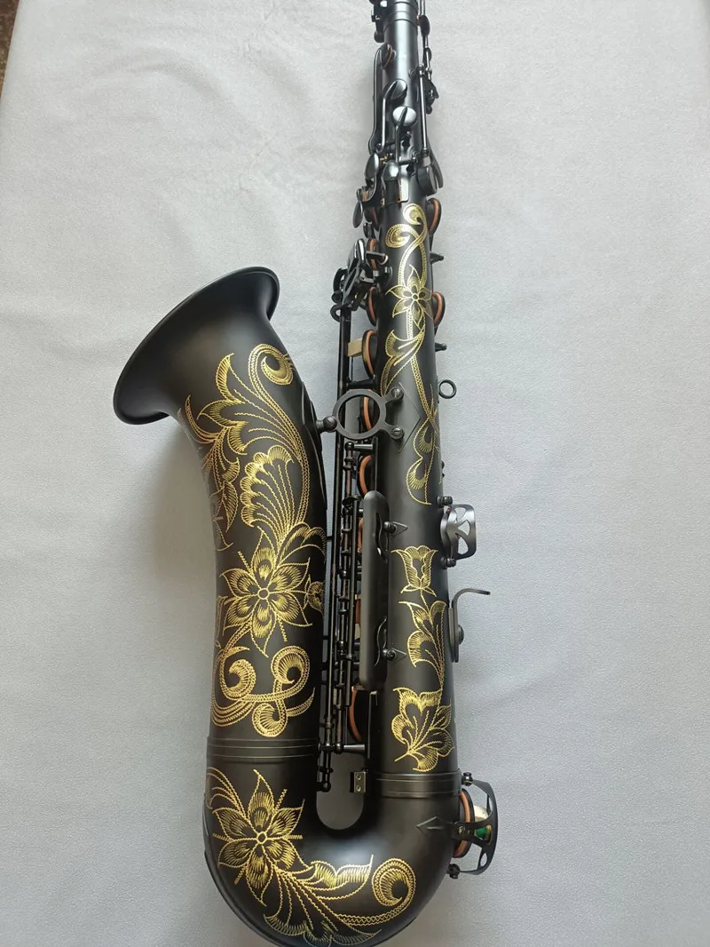 High-End Suzuki Woodwind Instrument-Pro Series Tenor Sax in Bb with Accessory Kit