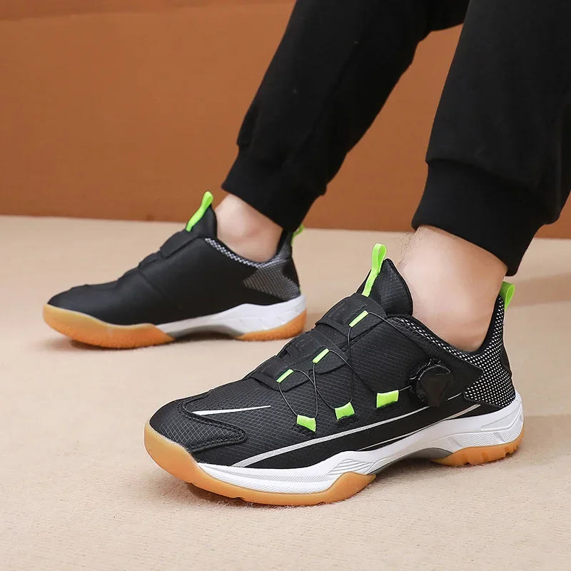 New Men Badminton Shoes Sports Shoes Volleyball Lightweight Ping Pong Indoor Training Sport Tennis Professional Sneakers