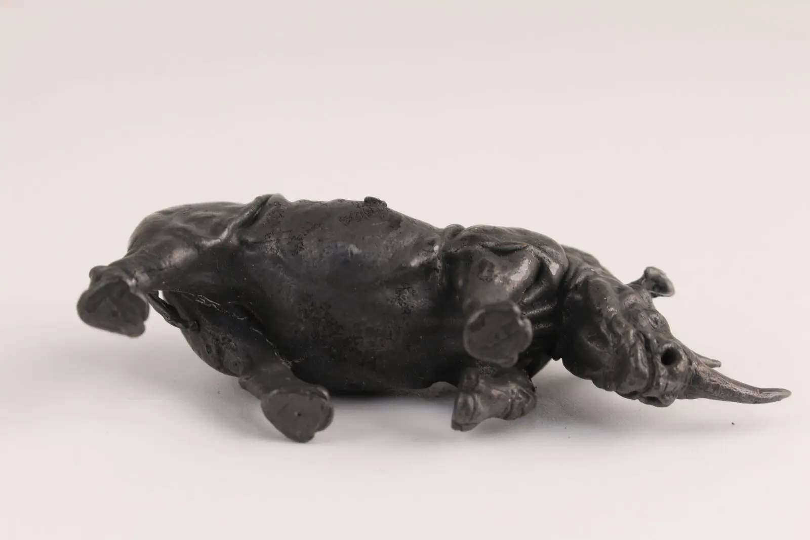 Rare Chinese copper rhino Figure statue collect bronze good stand table decor 4